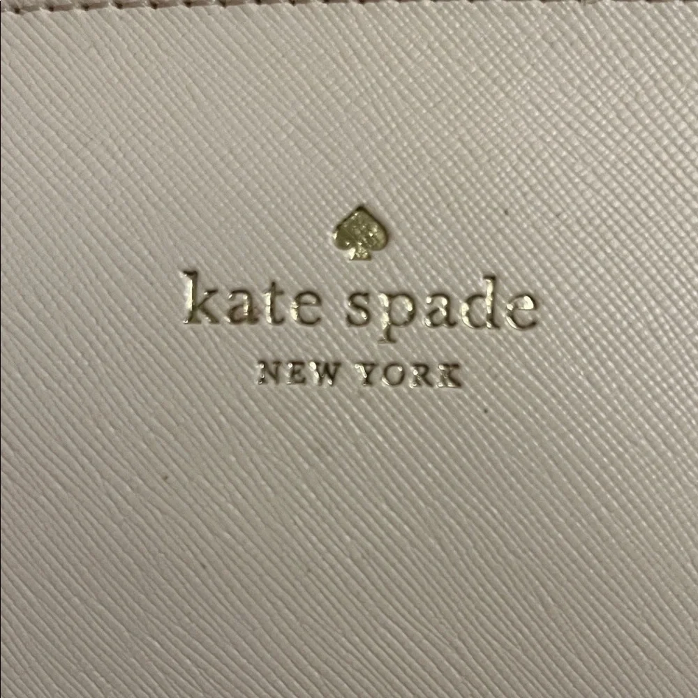 Kate Spade New York Schuyler White Medium Tote Bag - Picture 2 of 11